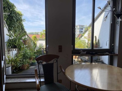 RESERVIERT: Charmante kleine Dachterrassen-Wohnung: zentral, naturnah mit idealer Infrastruktur