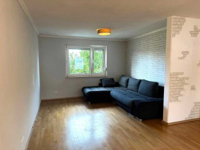 Ruhig gelegener Rückzugsort mit Balkon und Garage