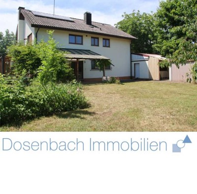 Freistehendes Ein- bis Zweifamilienhaus mit großzügigem Garten zur Miete