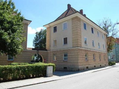 Renovierte 3 - Zimmer Wohnung in Zentrumsnähe!