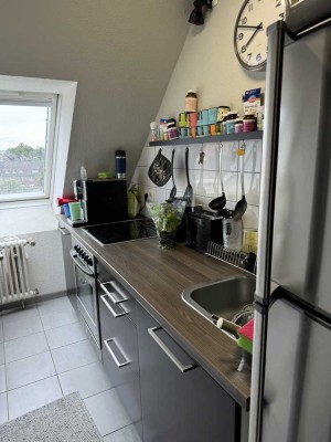 Schöne, zentral gelegene Dachgeschosswohnung in Neuss