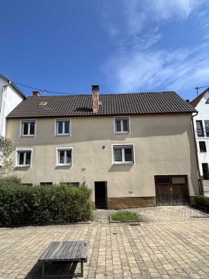 Neckartenzlinger Straße 30, 72766 Reutlingen