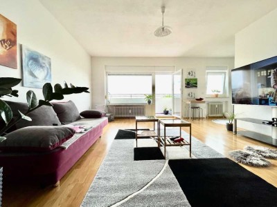 Herrlicher Fernblick - 
offene 1,5 Zimmer-Whg mit Balkon, gepflegtes Haus - mitten im Rhein-Main-Ge