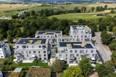Schöne 5 Zimmer-Wohnung, mit Balkon, Aufzug, TG-Stellplatz und Hausmeisterservice - W48