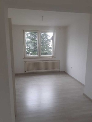 Attraktive, modernisierte 2,5-Zimmer-Wohnung mit gehobener Innenausstattung in Krefeld