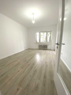 Gut geschnittene 4-Raumwohnung mit Balkon in Essen-Borbeck