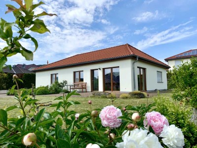 Preiswertes 3-Raum-Einfamilienhaus in ruhiger Lage mit wunderschönen Blick