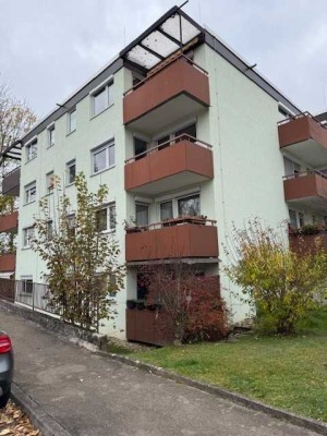 Provisionsfrei: Modernisierte 2-Zimmer-Wohnung mit Südbalkon & Tiefgarage in Stuttgart-Plieningen