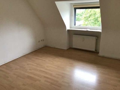 Schöne Wohnung inkl. Küche in einem ruhigen Haus