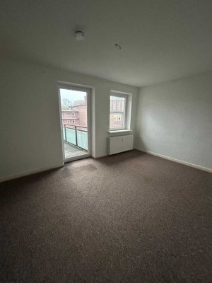 Für Senioren: 2-Zimmerwohnung mit 2 Balkonen in Hamburg-Hamm (§5-Schein erforderlich).