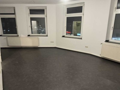 Vollständig renovierte Wohnung mit drei Zimmern in Aachen Haaren