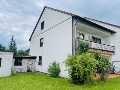 Geräumige Doppelhaushälfte mit großem Garten in Meitingen – klassisch, gepflegt, bereit für Neues