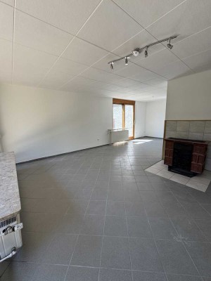 Freistehendes Einfamilienhaus mit Einliegerwohnung in bester Lage