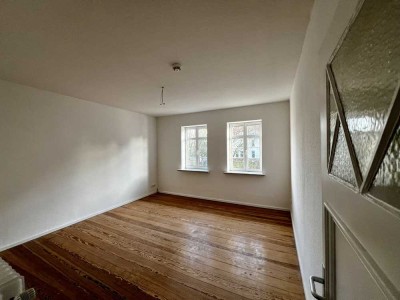 Modernisertes 3-Zimmer Altbau-Denkmal mit Loggia- zentral in Cuxhaven