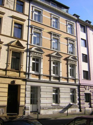 Bilk: sehr helle 2 1/2 - Zimmer-Maisonette-Wohnung