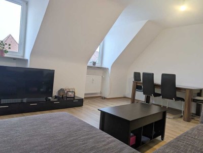 Nähe Wöhrder Wiese !  Helle moderne 3-Zi.-DG-Whg. 83 m², Laminat, 6. OG mit Aufzug