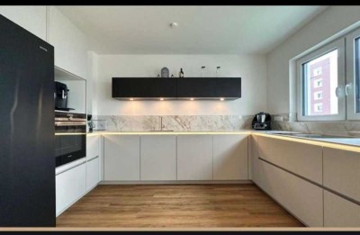 ***3,5- Zimmer Luxus Wohnung mit Traumküche***