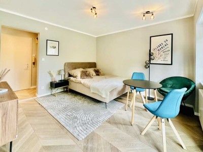 Provisionsfrei! Exklusiv saniertes 1-Zimmerapartment mit Balkon und Einzelstellplatz