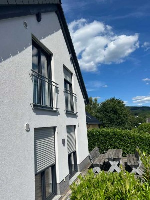 ***Reserviert***Junges Einfamilienhaus im besten Zustand