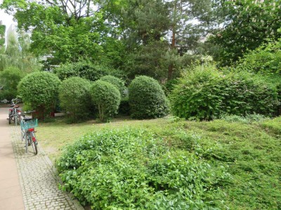 Elegante Wohnung im Friedrichshainer Kiez – Stilvolles Altbaujuwel in bester Lage � 0172-3261193