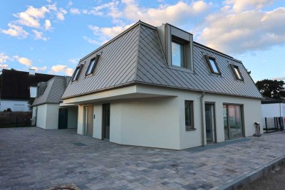 Luxuriöse Stadtvilla mit Grundwasser-Wärmepumpe und Photovoltaikanlage