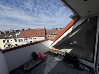 Frisch ausgebautes DG mit Loggia