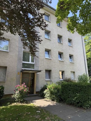 Attraktiv sanierte 2,5 Zimmer ETW im schönen Düsseldorf - Mörsenbroich- zentral und dennoch ruhig
