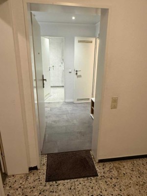 Diese helle 2-Zimmer-Wohnung in Herzogenrath-Kohlscheid bietet auf ca. 55m2