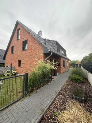 Familienfreundliches neues DHH in Lauenau