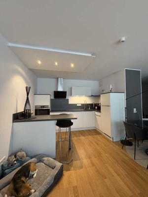 Exklusive 2-Zimmer-Erdgeschosswohnung mit luxuriöser Innenausstattung mit Balkon und EBK in Ratingen