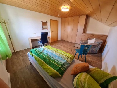 Möbliertes Zimmer, WG, neu renoviert