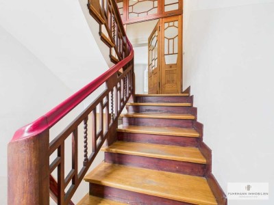 "Charme, Charakter, Möglichkeiten - Stilvolle Altbauwohnung in bester Lage"