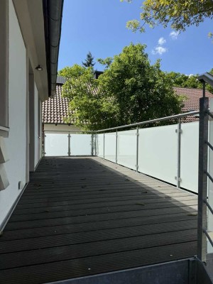 Möblierte 3-Zimmer-Wohnung mit Balkon und Gartenmitbenutzung in Oberflossing
