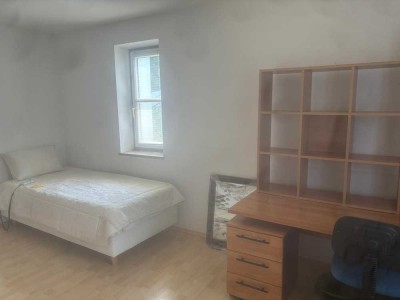 Geschmackvolle 4-Raum-Wohnung in Gauting