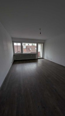 Renovierte 2-Raum-Wohnung mit Balkon in Eichenau