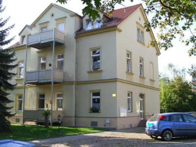 Schicke 2-Raumwohnung in kleiner Mehrfamilienvilla in Meißen Zscheila