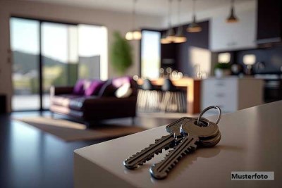 Ohne Provision! Einfamilienhaus mit integrierter Garage