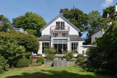 Df.-Gallberg: Reizvolles Villenanwesen in schöner Höhenlage