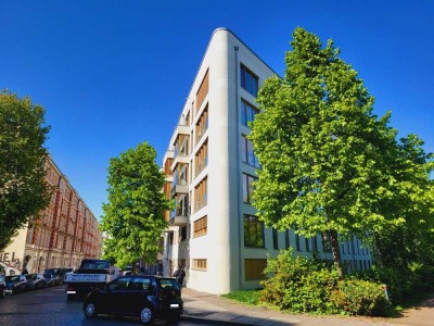 // Zweitbezug im Neubau! // Terrasse + EBK + Ethanol Kamin + SP // NACHMIETER GESUCHT! //