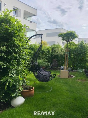 Neuwertige 4 Zimmer Garten Wohnung