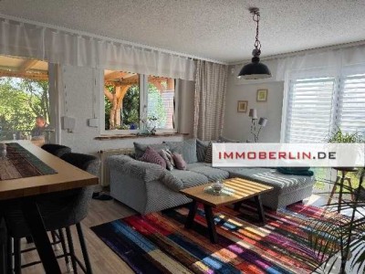 IMMOBERLIN.DE - Wunderbarer Bungalow mit großem Sonnengarten in ländlicher Wohlfühllage