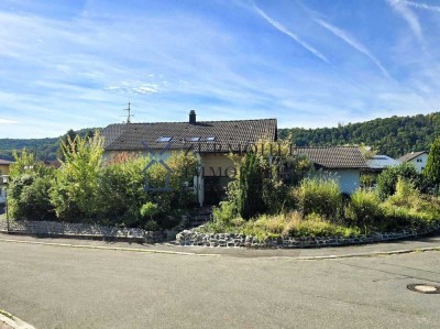 !! SELTENE GELEGENHEIT !!  Viel Platz und (fast) unbegrenzte Möglichkeiten in ruhiger Lage