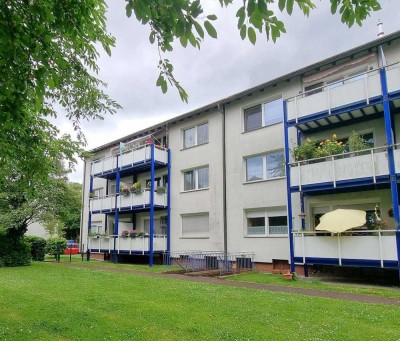 Lust auf Veränderung? Helle 3 Zi.-EG-Wohnung mit Balkon!