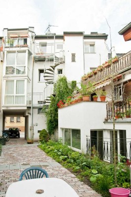 "Das Schwalbennest": 2-geschossiges Apartment (Maisonette) mit Dachterrasse und südl. Flair