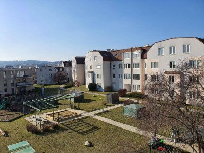 3-Zimmer-Wohnung, Top 12