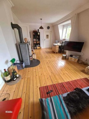 Preiswerte 2-Raum-Wohnung mit Balkon und Einbauküche in Saarbrücken