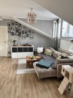 Schöne 2-Zimmer-Wohnung mit Einbauküche in Landau