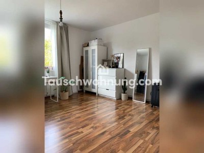 Tauschwohnung: Suchen 3-4 Zimmer geg. 2 2-Zimmerwohnungen mit Balkon