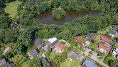 Traumhafte Erdgeschosswohnung in ruhiger Villenlage mit Gartenanteil
