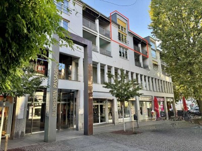 Grosszügige 3-Zimmer-Wohnung mit Loggia im 3. Obergeschoss